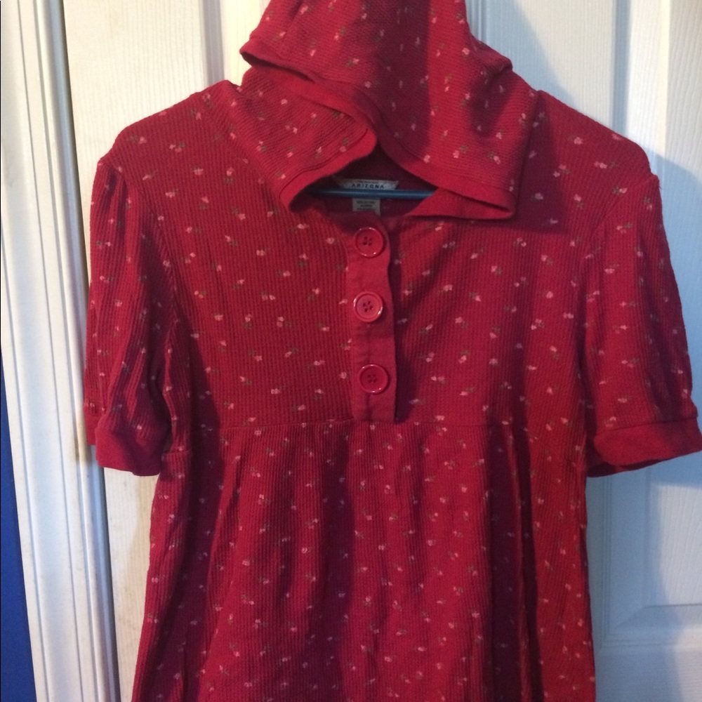 T-shirt with a hood